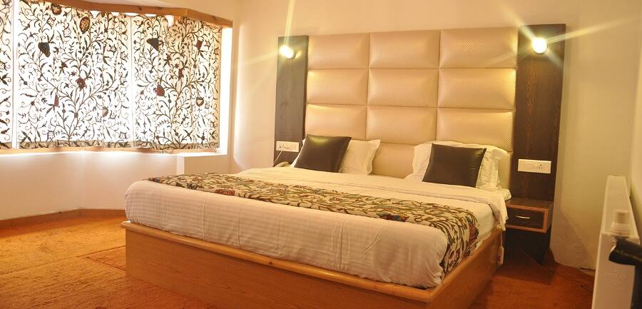 Hotel Grand Akbar, Pahalgam 5